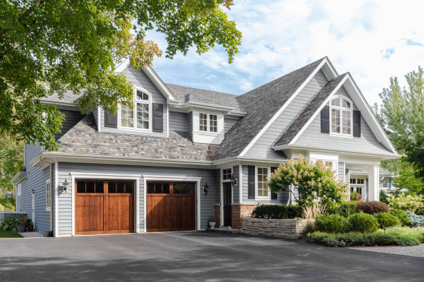 Best Roof Maintenance and Cleaning  in Bidwell, OH